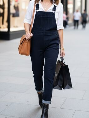 ⚡️GAP Dark Denim Overalls